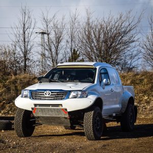 Toyota Hilux Overdrive OTB (1)