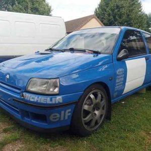 Vend Clio F2000/14 (1)