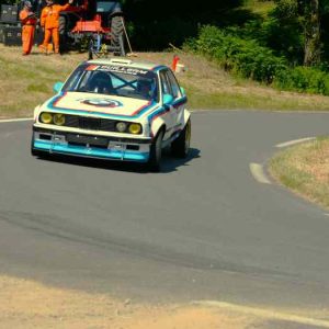 BMW E30 M50B25 TRACKDAY et MONTEE HISTORIQUE (1)