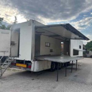 Vente Semi Remorque Événementiel avec Ouverture Hydraulique (1)