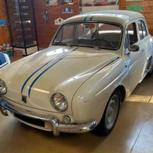 RENAULT DAUPHINE 1093 (1)