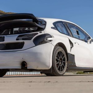 PEUGEOT 208 RX supercar (1)