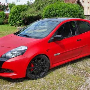 RENAULT CLIO III RS phase 2 2.0 200 RS ANGE&DEMON (1)