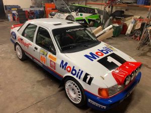 Voiture de rallye Ford Sierra Sapphire Cosworth LHD Historic Group A 2WD