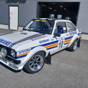 Ford Escort Clone d'Ari Vatanen (1)