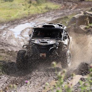 CAN-AM MAVERICK R SOUTH RACING (1)