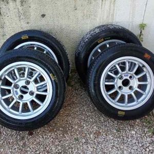 Jantes Braid Golf 6 pouces avec pneus W7 pirelli 13 pouces (1)