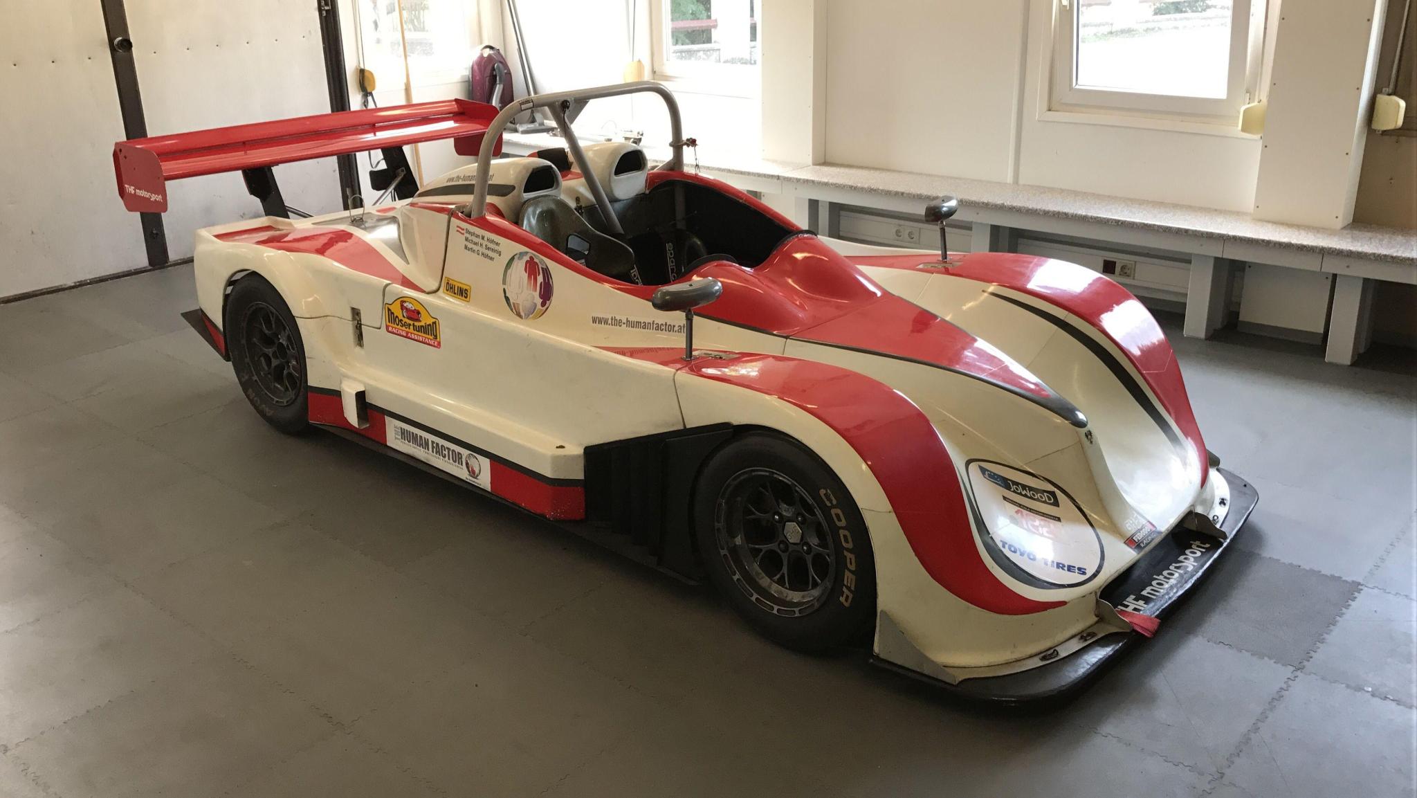 Global Lights Motorsport GT2 (2)