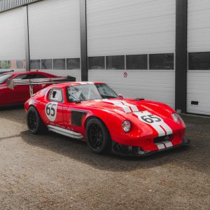 Shelby Cobra Daytona Coupe-R Factory Five V8 535 ch