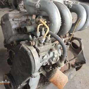 Moteur BMW M10 2002 tii Kugelfischer complet en pièces