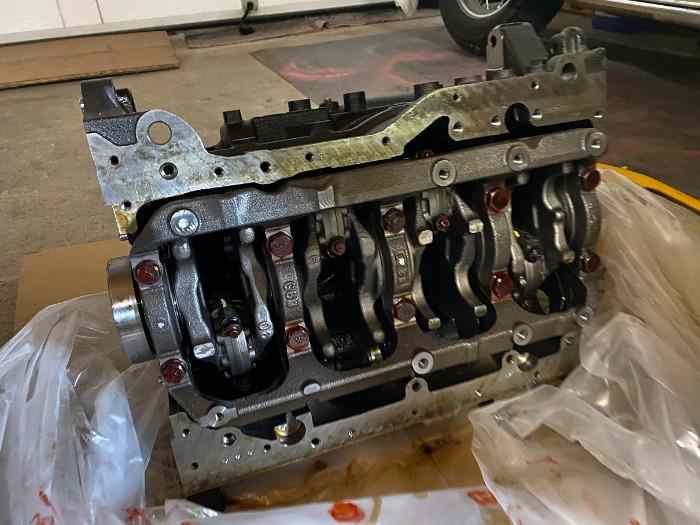 Bloc moteur Mitsubishi Lancer Evo 9 embiellé · neuf, d’origine – Image 2