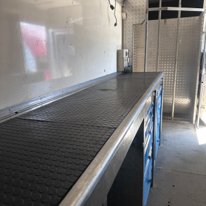 Camion d'assistance rallye Volvo FH12 420