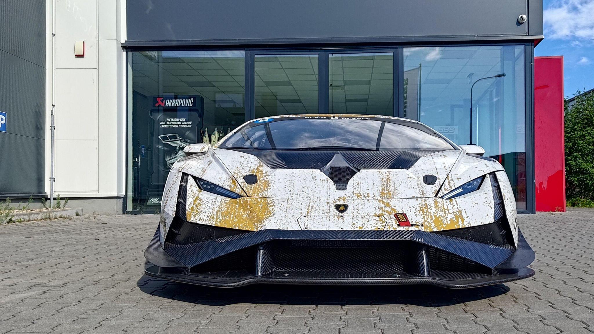 Lamborghini Huracán Super Trofeo EVO2, première main – Image 3