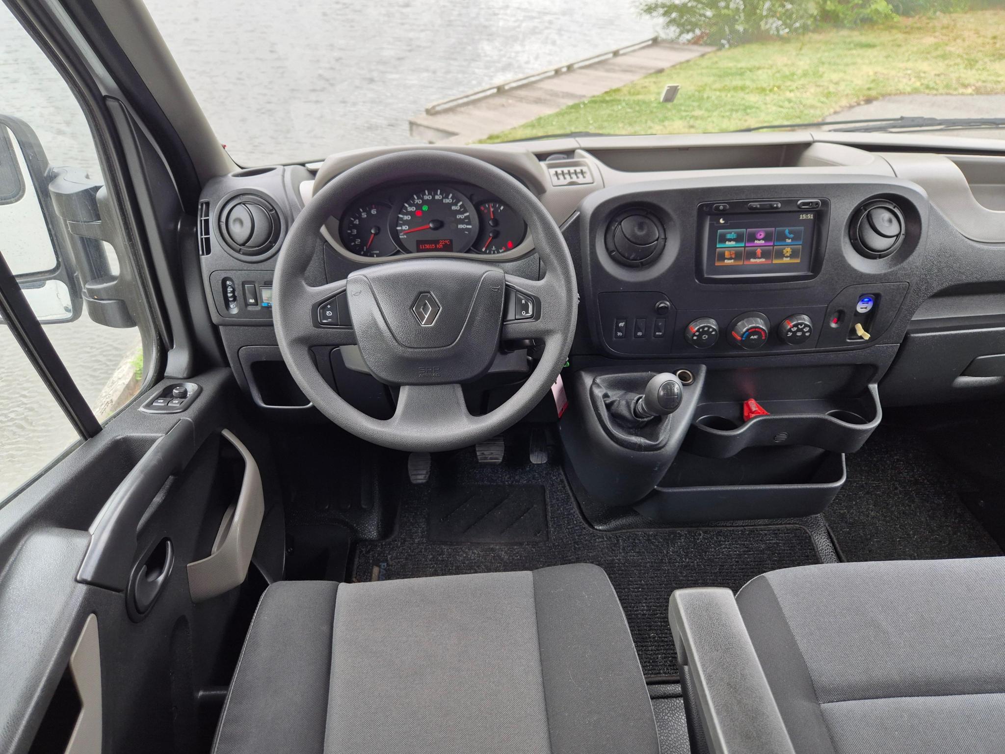 Renault Master aménagé camping-car 2017, cellule course – Image 7