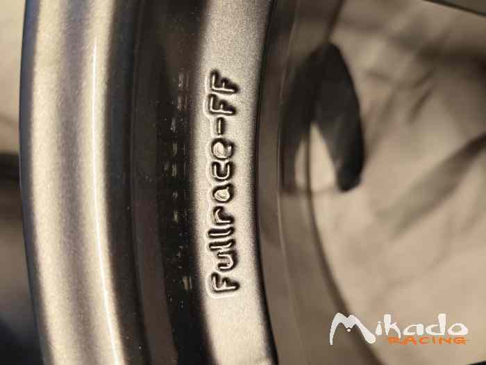 Jeu de 4 jantes Braid FullRace FF 18 pouces, Porsche 997 GT3 – Image 4