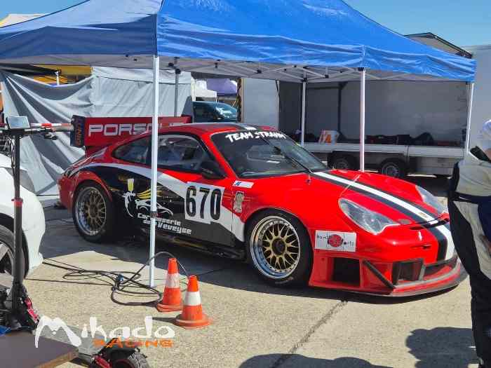 Porsche 996 Cup montée en RSR, kit carbone, 380 ch