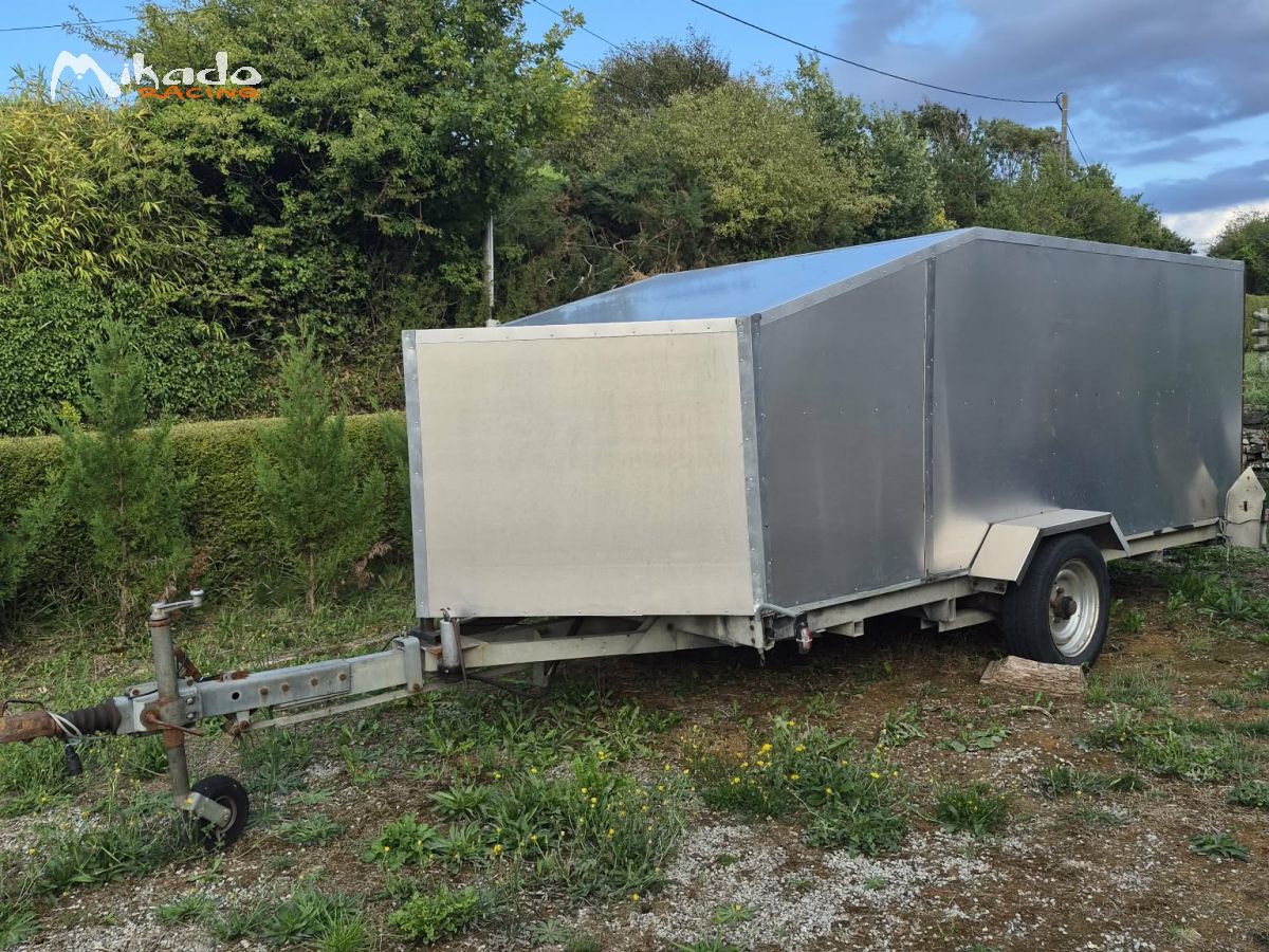 Plateau porte-voiture UFAC basculant, plancher alu, treuil électrique – Image 4