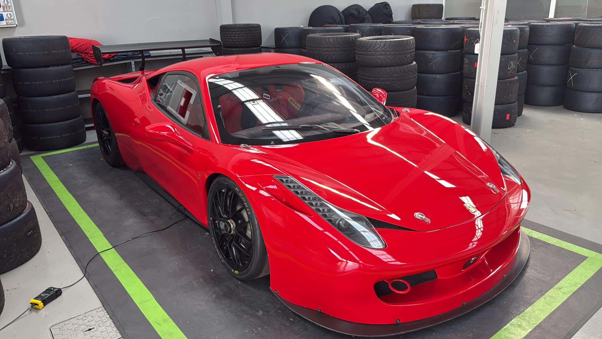 Ferrari 458 Challenge Evo 2011, configuration piste