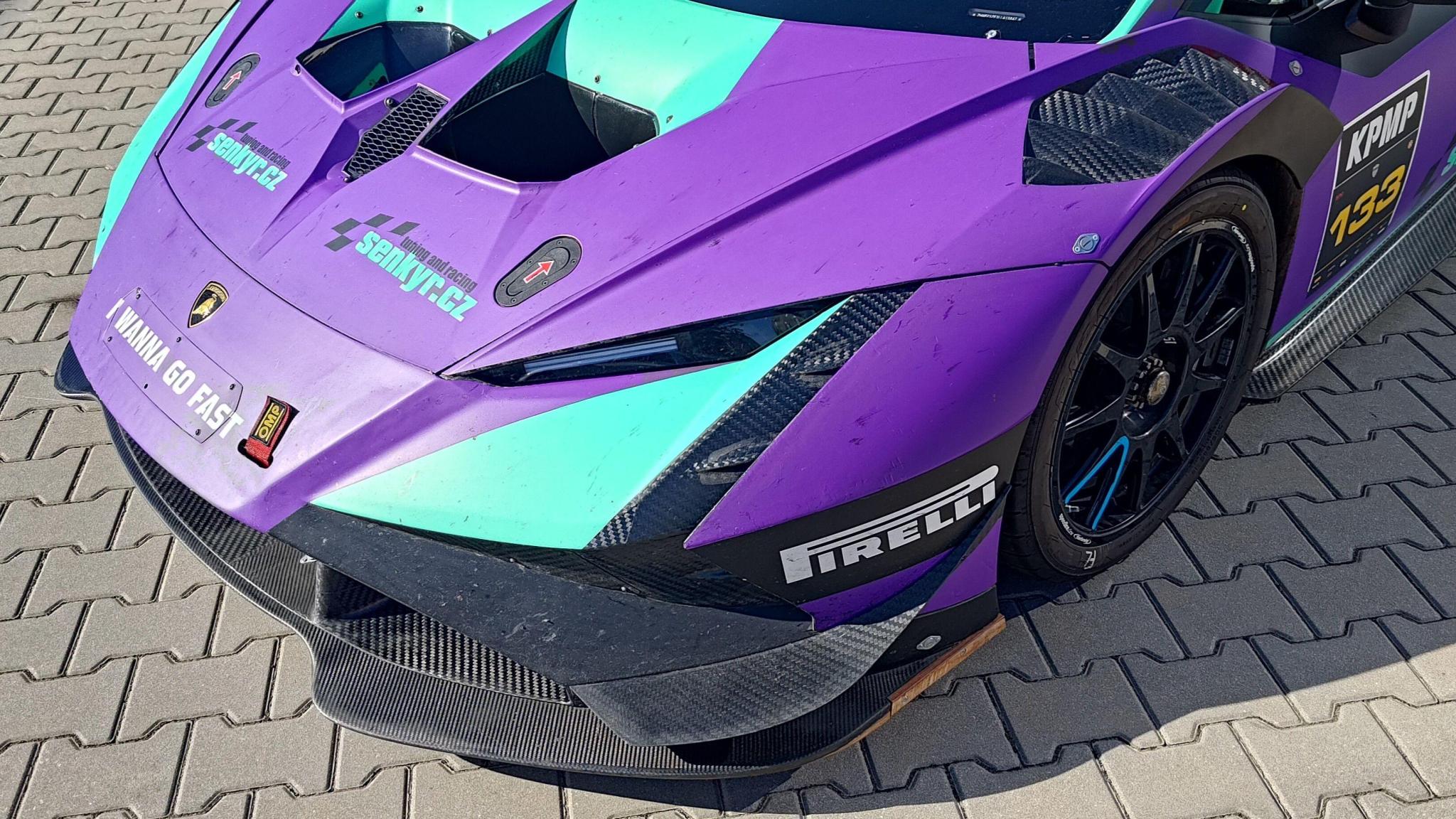 Lamborghini Huracán Super Trofeo EVO2 – Image 4