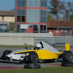 Monoplace Formula BMW FB02, évolution Euro JK20 à palettes