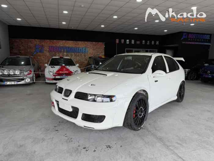 SEAT León Supercopa · monotype de circuit révisé à neuf